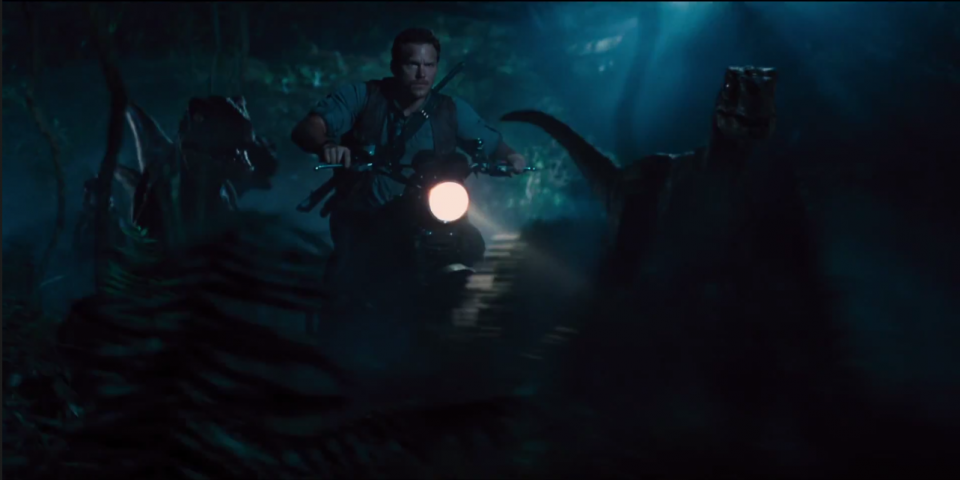 Jurassic World: i velociraptor dal trailer