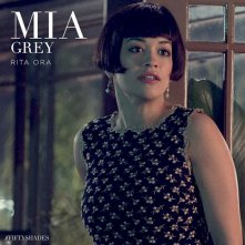 Mia Grey1