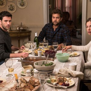 The Affair: Colin Donnell, Joshua Jackson e Ruth Wilson in una scena dell'ottava puntata