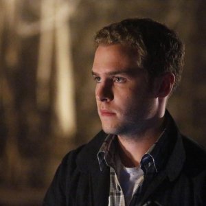 Agents of S.H.I.E.L.D.: l'attore Iain De Caestecker nella puntata intitolata Ye Who Enter Here 