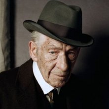 Mr. Holmes - Il mistero del caso irrisolto: Ian McKellen nel panni di uno Sherlock Holmes maturo