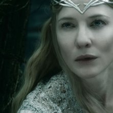 Lo Hobbit: La Battaglia delle Cinque Armate, Cate Blanchett in una scena