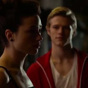 Crush: una scena con Caitriona Balfe e Lucas Till