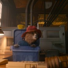 Paddington: il simpatico orsetto in una scena del film animato