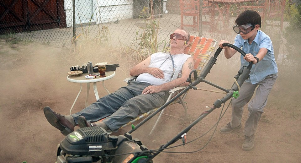 St. Vincent: Bill Murray con Jaeden Lieberher in una scena