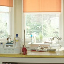 Paddington: Julie Walters nei panni di Mrs. Bird in una scena del film