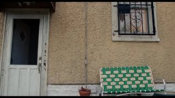 Clip 'Shelter from the Storm' - St. Vincent