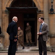 The Imitation Game: Benedict Cumberbatch insieme a Charles Dance in una scena del film