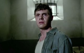 American Horror Story Freak Show: Evan Peters nella puntata Orphans