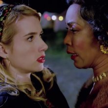 American Horror Story Freak Show: Emma Roberts e Angela Bassett in Orphans