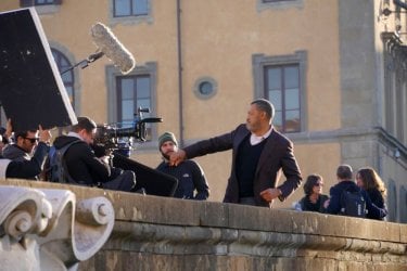 Hannibal: Laurence Fishburne a Firenze su Ponte Santa Trinita