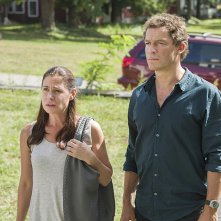 The Affair: Maura Tierney e Dominic West in una scena della decima puntata