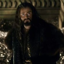 Lo hobbit: la battaglie delle cinque armata: Thorin Oakenshield con il tesoro di Erebor