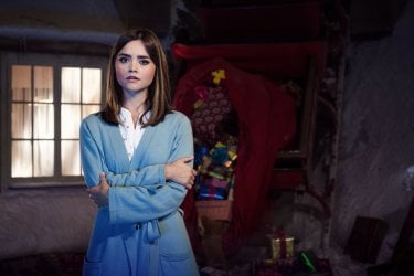 Doctor Who: Jenna-Louise Coleman è Clara in una foto promozionale di Last Christmas