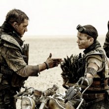 Mad Max: Fury Road - Tom Hardy si confronta con Charlize Theron