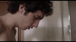 Trailer - Short Skin