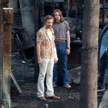 The Nice Guys - Ryan Gosling, Russell Crowe e Jack Kilmer sul set 