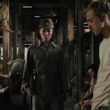 Unbroken: Takamasa Ishihara con Garrett Hedlund e Louis McIntosh in una scena del film 