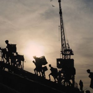 Unbroken: una suggestiva scena tratta dal film