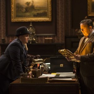 Notte al museo - Il segreto del faraone: Rebel Wilson in una scena del film con Ricky Gervais 