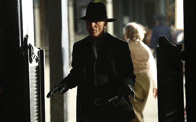 Westworld: Ed Harris è Robot Gunslinger
