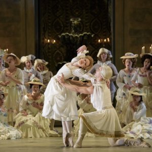 Royal Opera House - Andrea Chénier: una scena tratta dallo spettacolo