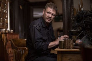 Jupiter - Il Destino dell'Universo: Sean Bean in una scena del film