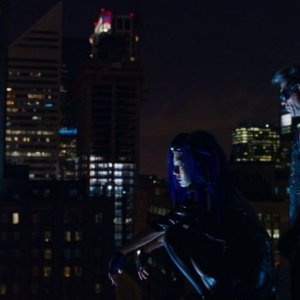 Jupiter - Il Destino dell'Universo: Doona Bae in una scena del film