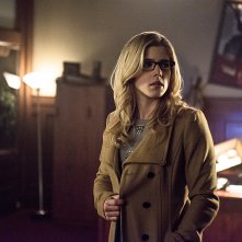 Arrow: l'attrice Emily Bett Rickards interpreta Felicity in Midnight City