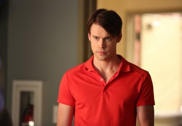 Glee: l'attore Chord Overstreet in una scena dell'episodio The Hurt Locker, Part 2