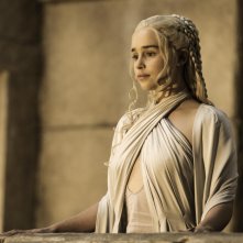Emilia Clarke As Daenerys Targaryen  Photo Helen Sloan Hbo