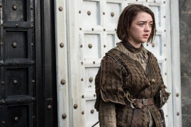 Il trono di spade: l'attrice Maisie Williams interpreta Arya Stark