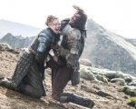 Il trono di spade: boom al cinema, ma il nuovo libro slitta al 2016
