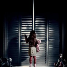 Poltergeist - il poster ufficiale del reboot