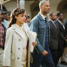 Selma - La strada per la libertà: Tessa Thompson in una scena insieme a Common