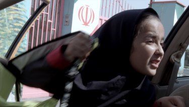 Taxi Teheran: una scena tratta dal film di Jafar Panahi