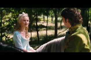 Featurette 'Riscoprire la favola' - Cenerentola