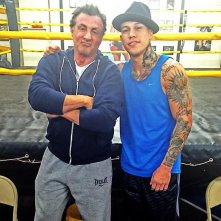Creed: Sylvester Stallone posa per una foto durante le riprese del film