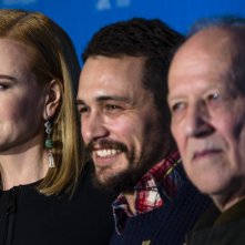 Queen of the Desert: il regista Werner Herzog circondato da Nicole Kidman e James Franco e Damian Lewis a Berlino