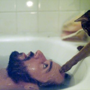 Nasty Baby: Sebastian Silva in una buffa scena del film