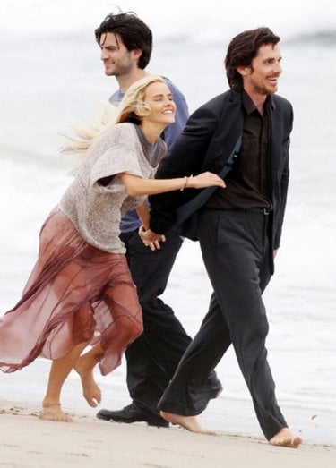 Knight of Cups: Christian Bale, Isabel Lucas e Wes Bentley in una foto dal set