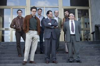 1992: una scena di gruppo della serie Sky