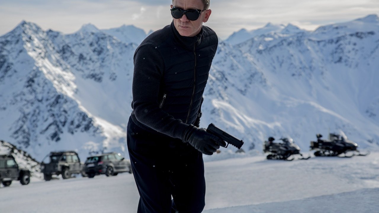 James Bond, perché Spectre è stato un flop rispetto a Skyfall? Risponde Sam Mendes