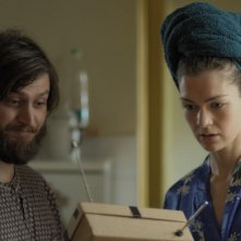 The Repairman: Daniele Savoca con Hannah Croft in una scena del film