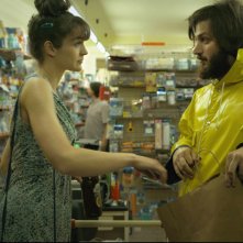 The Repairman: Daniele Savoca in una scena della commedia con Hannah Croft