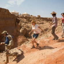 La Piramide: Kamir Amyab insieme a Dennis O'Hare, Crista Nicola e Ashley Hinshaw in una scena