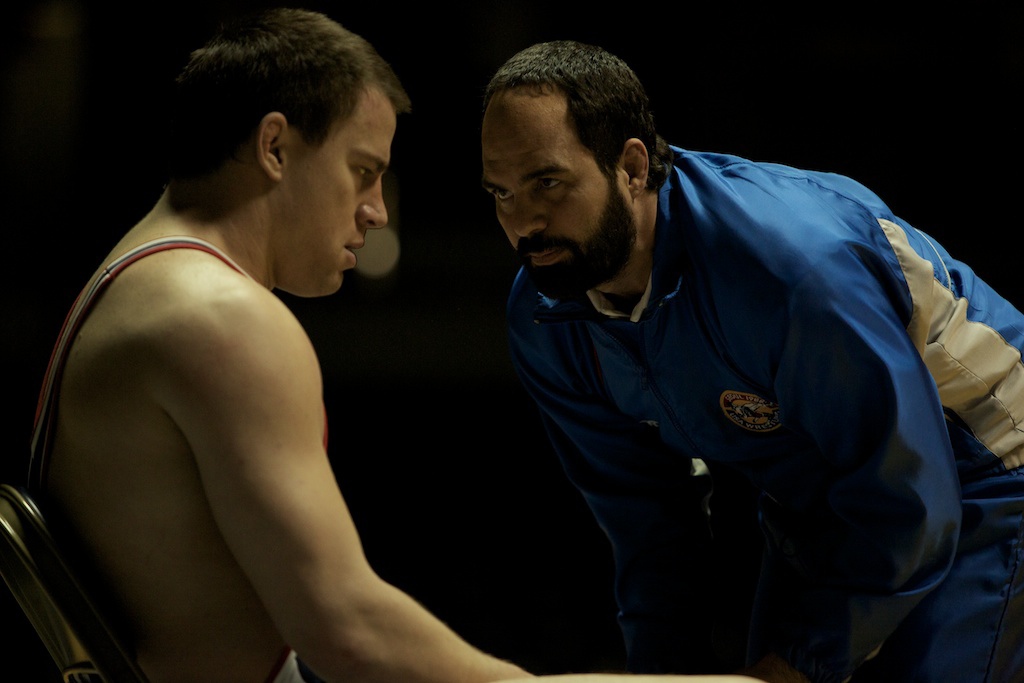 Channing Tatum e Mark Ruffalo in una scena di Foxcatcher