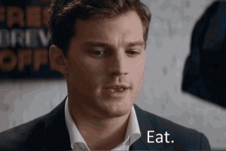 Cinquanta sfumature di grigio: Jamie Dornan invita Anastasia a mangiare