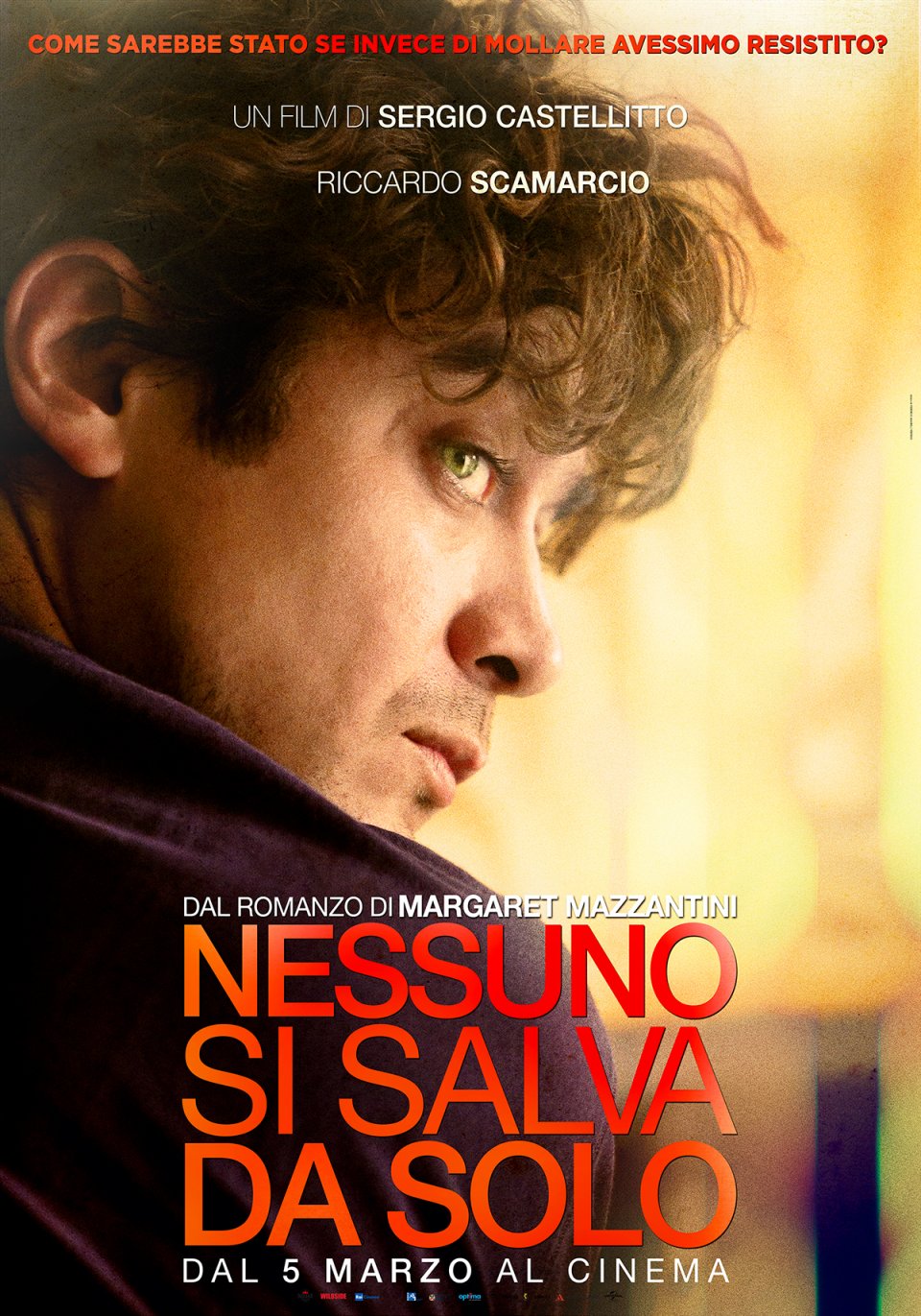 Nessuno si salva da solo - character poster esclusivo con Riccardo Scamarcio
