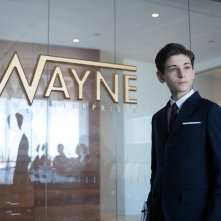Gotham: David Mazouz in una scena dell'episodio The Blind Fortune Teller